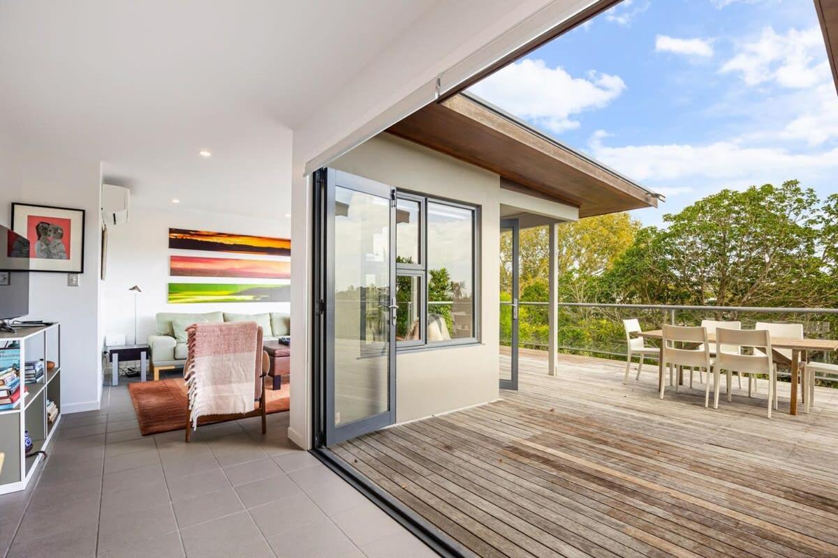 Stylish And Serene Living In Kohimarama Auckland Eksteriør bilde